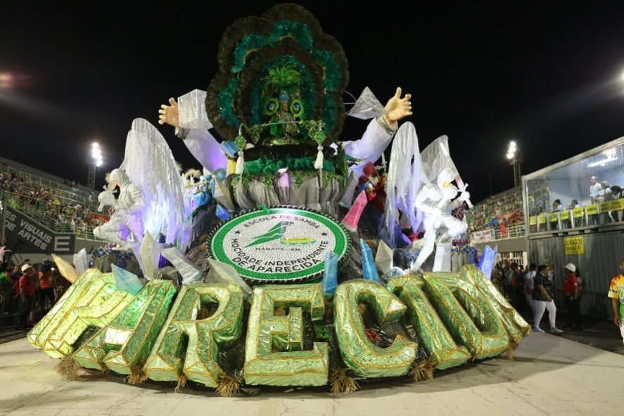 No momento, você está visualizando Aparecida é a grande campeã do Carnaval de Manaus