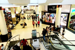 Leia mais sobre o artigo Em Manaus, shoppings alteram rotina em prevenção ao coronavírus
