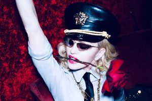 Leia mais sobre o artigo Madonna diz que seu teste mostrou anticorpos do coronavírus