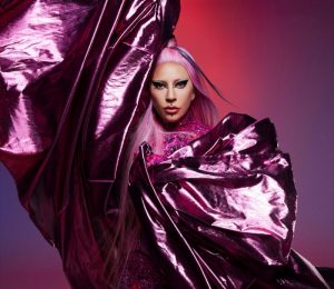 Leia mais sobre o artigo Lady Gaga lança o seu novo e aguardado álbum “Chromatica”