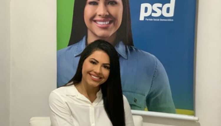 No momento, você está visualizando Brena Dianná lança pré-candidatura a vereadora em Parintins