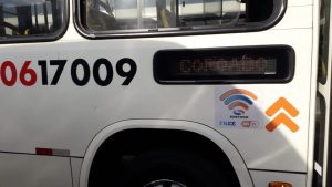 Leia mais sobre o artigo Linhas de ônibus testam wifi para os usuários do transporte coletivo em Manaus