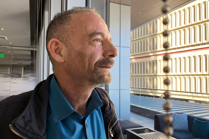 No momento, você está visualizando Morre, vítima de câncer, primeira pessoa a ser curada de HIV