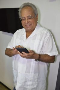 Leia mais sobre o artigo Amazonino Mendes utiliza o “Zap do Negão” como canal direto com manauaras