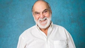 Leia mais sobre o artigo Lima Duarte: “Eu dei o primeiro beijo gay na TV. Exijo reconhecimento!”