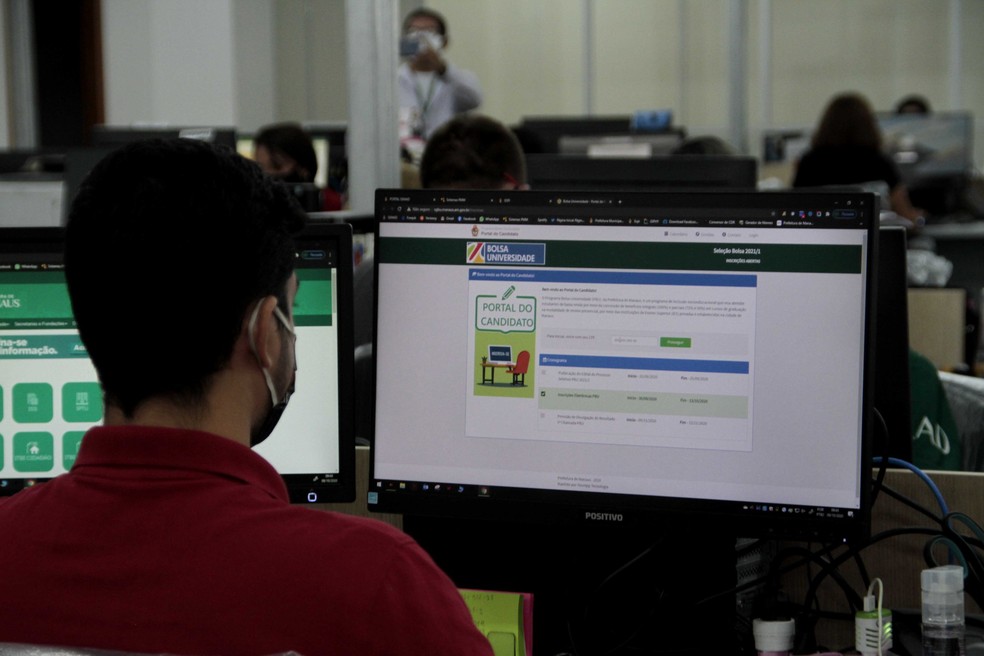 No momento, você está visualizando Bolsa Universidade: Inscrições encerram na terça-feira (13)