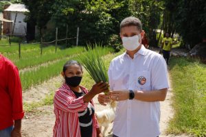 Leia mais sobre o artigo David e Marcos Rotta vão garantir escoamento da produção dos agricultores de Manaus
