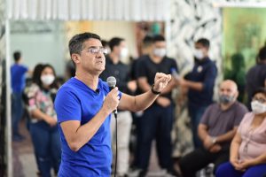 Leia mais sobre o artigo David vai implantar programa continuado de pós-graduação para os professores