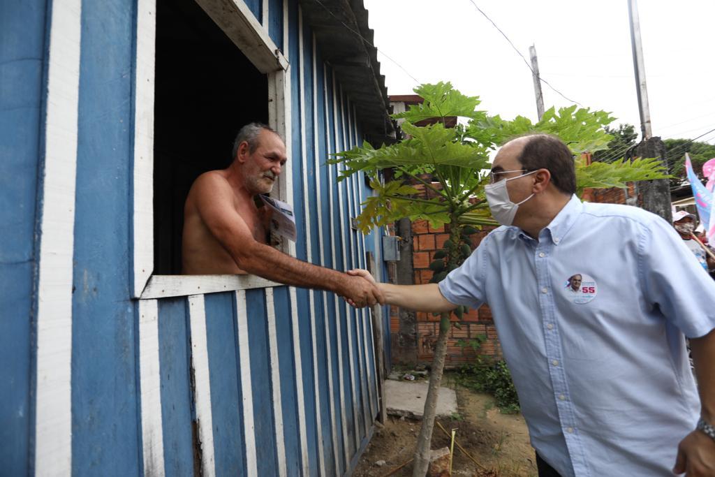 No momento, você está visualizando Ricardo Nicolau quer recuperar imóveis abandonados para servir de moradia