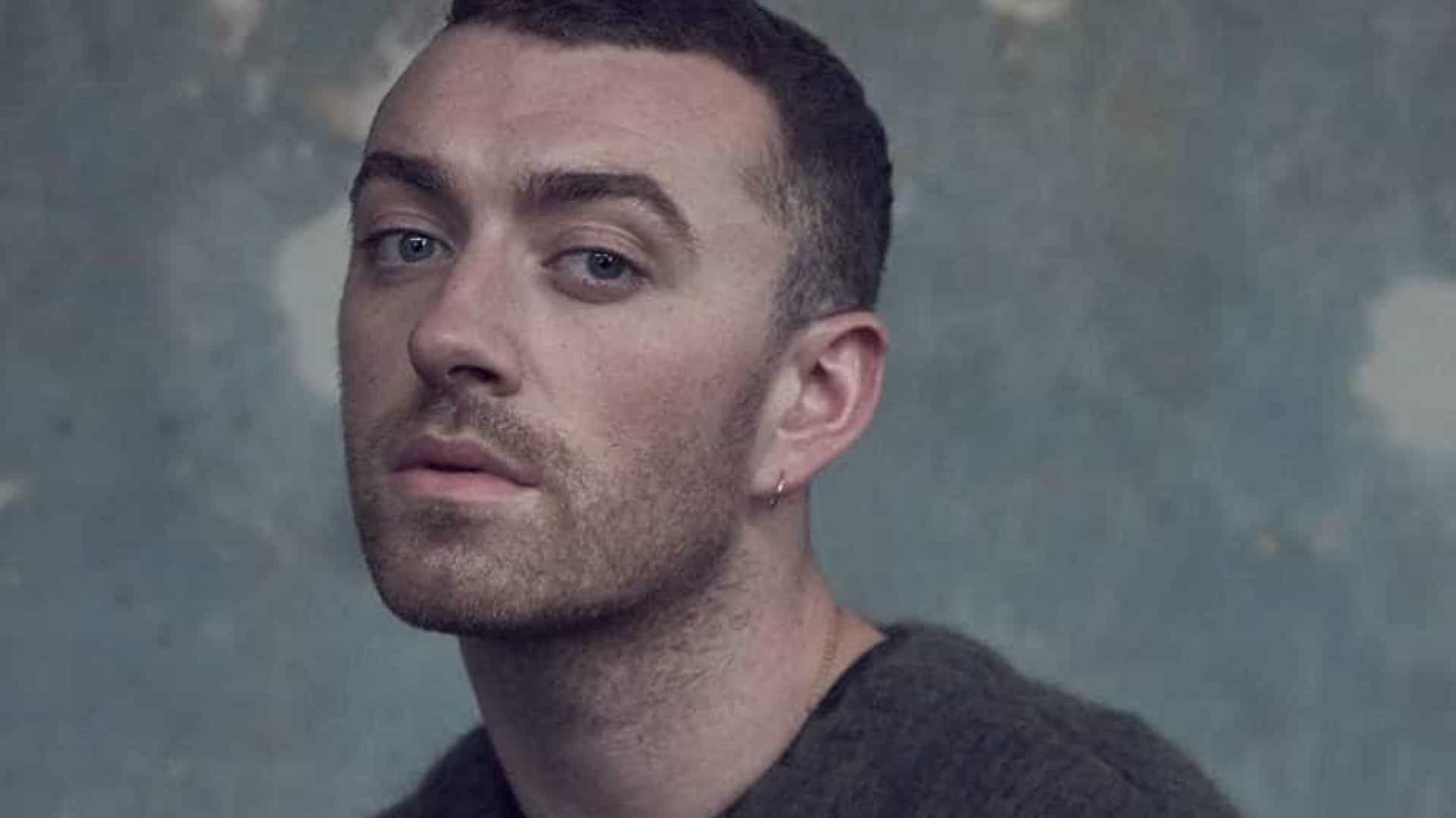 No momento, você está visualizando “Eu quero ser mamãe”, diz cantor Sam Smith