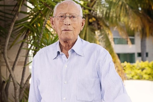 No momento, você está visualizando Com 95 anos, prefeito eleito em Minas Gerais é o mais velho do país