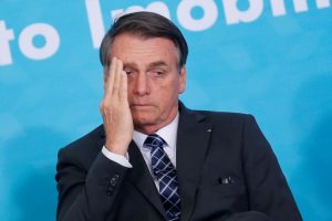 Leia mais sobre o artigo Bolsonaro tem 15 dias para provar fraude nas eleições de 2018, decide TSE