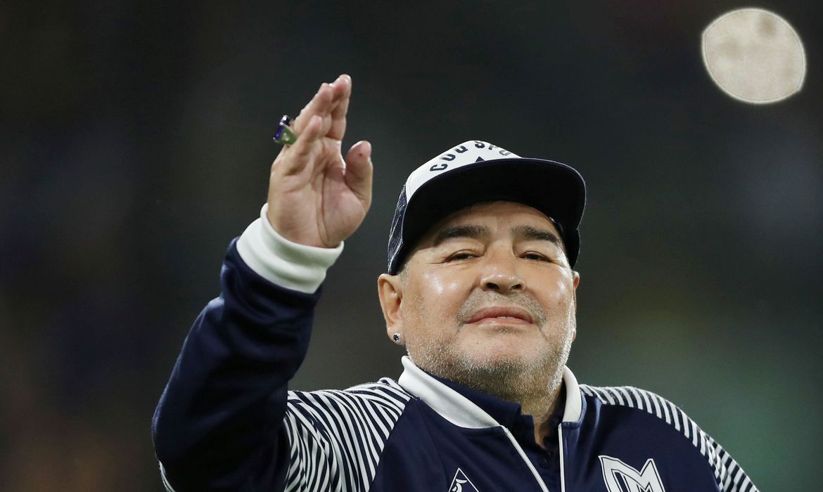 No momento, você está visualizando Corpo de Maradona é velado no palácio presidencial da Argentina
