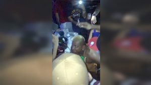 Leia mais sobre o artigo Sem máscara, Patixa reaparece com ‘fight de bumbum’ em festa