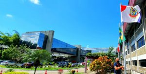Leia mais sobre o artigo Ouvidoria do TCE-AM prorroga prazo para inscrições de concurso de vídeos