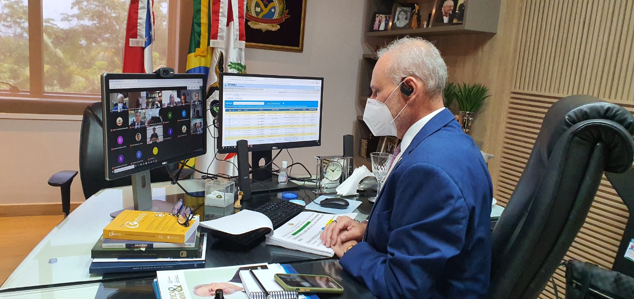 No momento, você está visualizando TCE-AM multa ex-diretor da Cosama em R$ 474 mil