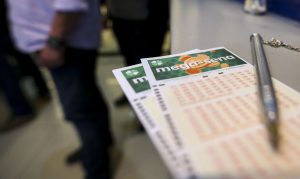 Leia mais sobre o artigo Mega-Sena pode pagar R$ 3 milhões neste sábado
