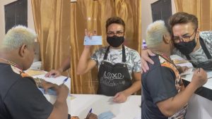 Leia mais sobre o artigo Patixa dá cheque de R$100 mil para cabeleireiro