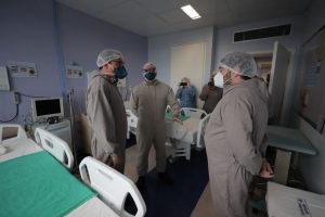 Leia mais sobre o artigo Wilson entrega 10 novos leitos de UTI no Hospital Delphina Aziz