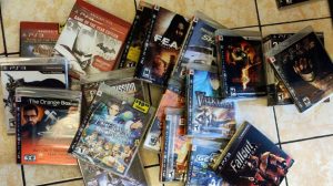Leia mais sobre o artigo Homem perde R$ 2,6 milhões em videogames após mãe jogar fora sua coleção