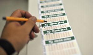 Leia mais sobre o artigo Mega-Sena sorteia neste sábado prêmio acumulado de R$ 34 milhões