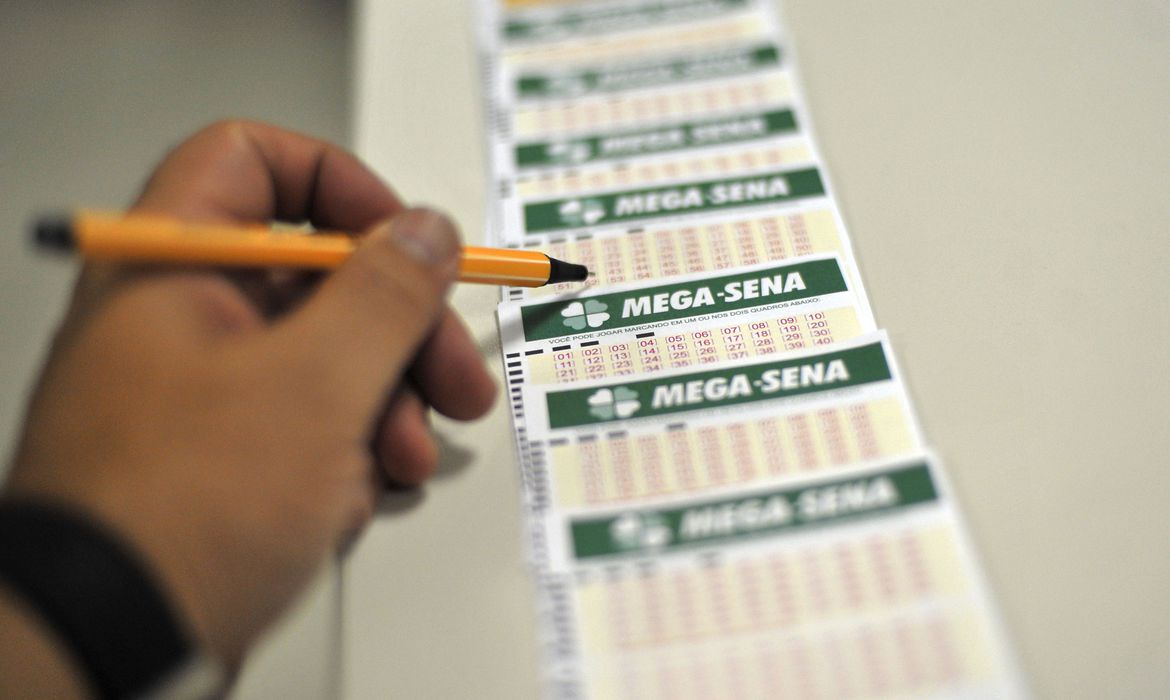 No momento, você está visualizando Mega-Sena sorteia neste sábado prêmio acumulado de R$ 34 milhões