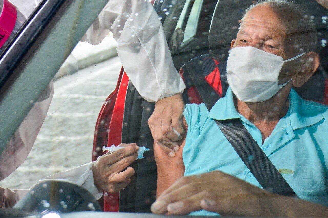 No momento, você está visualizando Amazonas já aplicou 31.604 doses de vacina contra Covid-19 até esta sexta-feira (29)