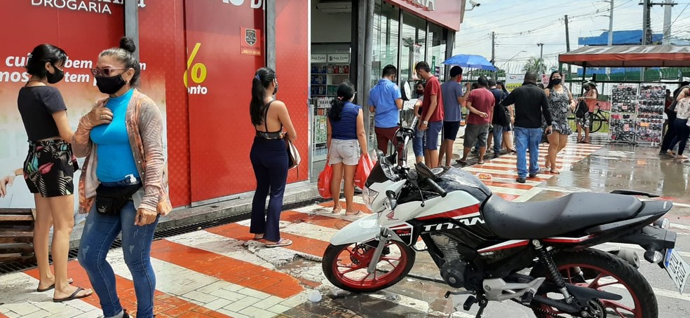 No momento, você está visualizando Supermercados lotam após áudio falso em redes sociais sobre fechamento total no Amazonas