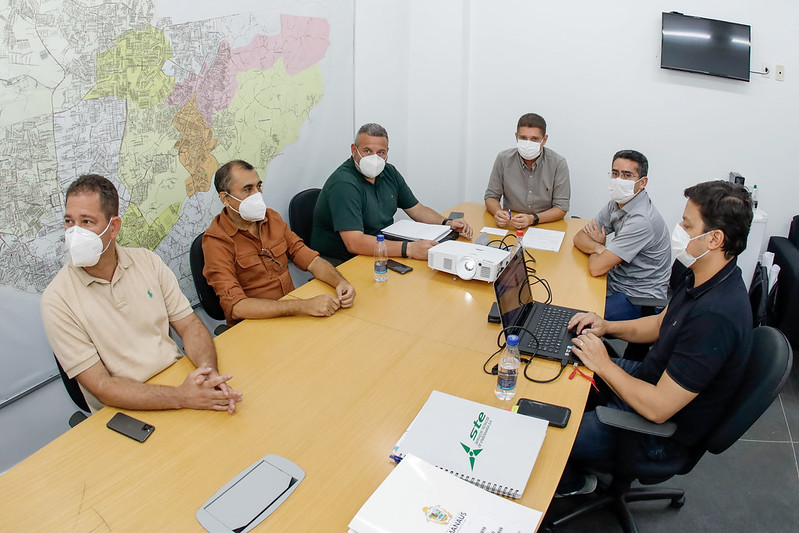 No momento, você está visualizando Prefeito David Almeida quer secretarias alinhadas em um mesmo ritmo de trabalho