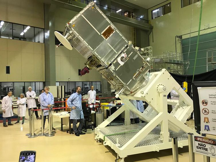 No momento, você está visualizando Satélite brasileiro será lançado na madrugada deste domingo (28)