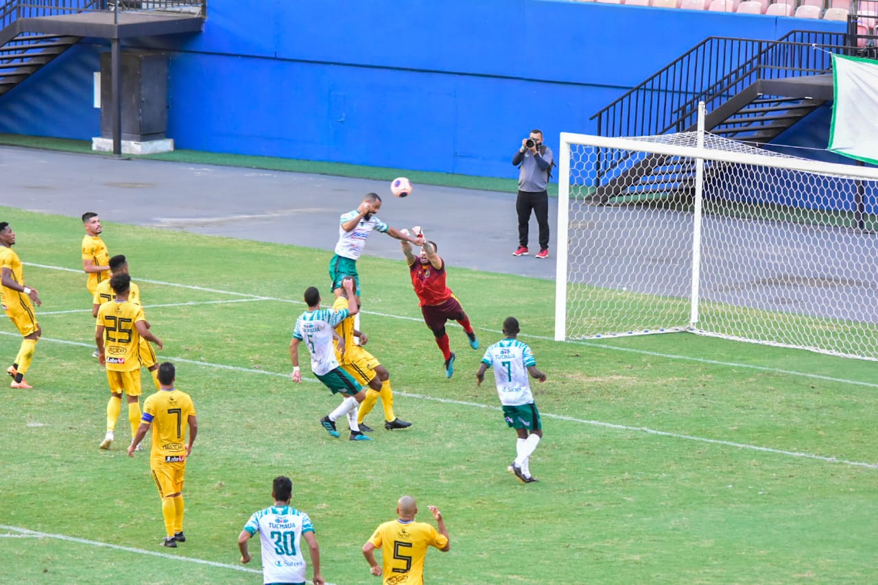 No momento, você está visualizando Com gol no último minuto, Manaus vence Amazonas e estreia com vitória no Barezão 2020