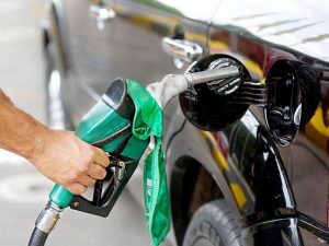 Leia mais sobre o artigo Petrobras anuncia reajuste em preços de combustíveis a partir desta terça-feira (6)