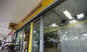 Leia mais sobre o artigo Bancos não abrem nesta segunda e terça-feira de carnaval