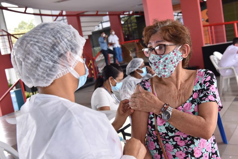 No momento, você está visualizando Unidades de Saúde cadastram idosos sem acesso à internet no Imuniza Manaus