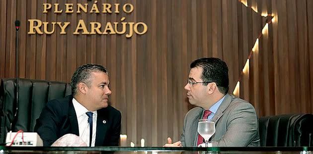 No momento, você está visualizando ‘Eu sou macho, não gosto de pessoa do mesmo sexo’, diz Josué Neto para Wilker Barreto
