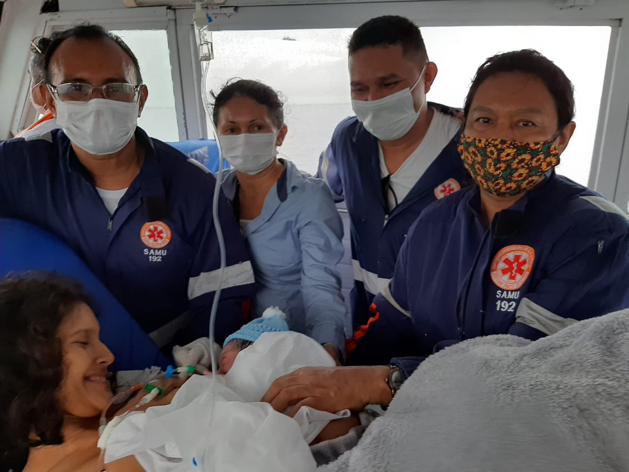 No momento, você está visualizando Samu fluvial realiza parto dentro de ambulancha no meio do rio Negro