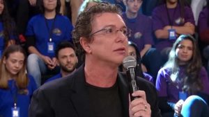 Leia mais sobre o artigo Boninho confirma que próximo Paredão do BBB 21 será falso