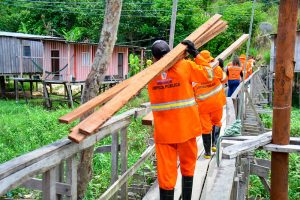 Leia mais sobre o artigo Prefeitura inicia construção de pontes em áreas inundadas pelo rio