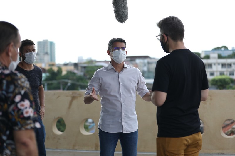 No momento, você está visualizando “Manaus é a única cidade do país que começou a vacinar pessoas de 18 anos”, diz David