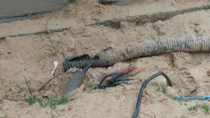 Leia mais sobre o artigo Furtos de cabos de energia e vandalismo prejudicam a Ponta Negra