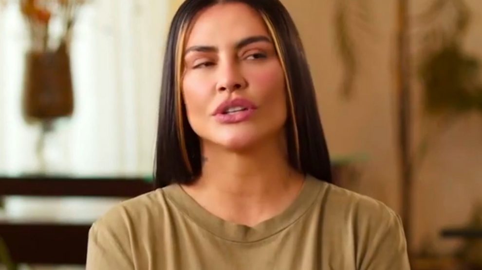 No momento, você está visualizando Cléo Pires rebate ataques homofóbicos após beijo de Gil e Fiuk