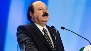 Leia mais sobre o artigo Morre aos 69 anos Levy Fidelix, presidente nacional do PRTB
