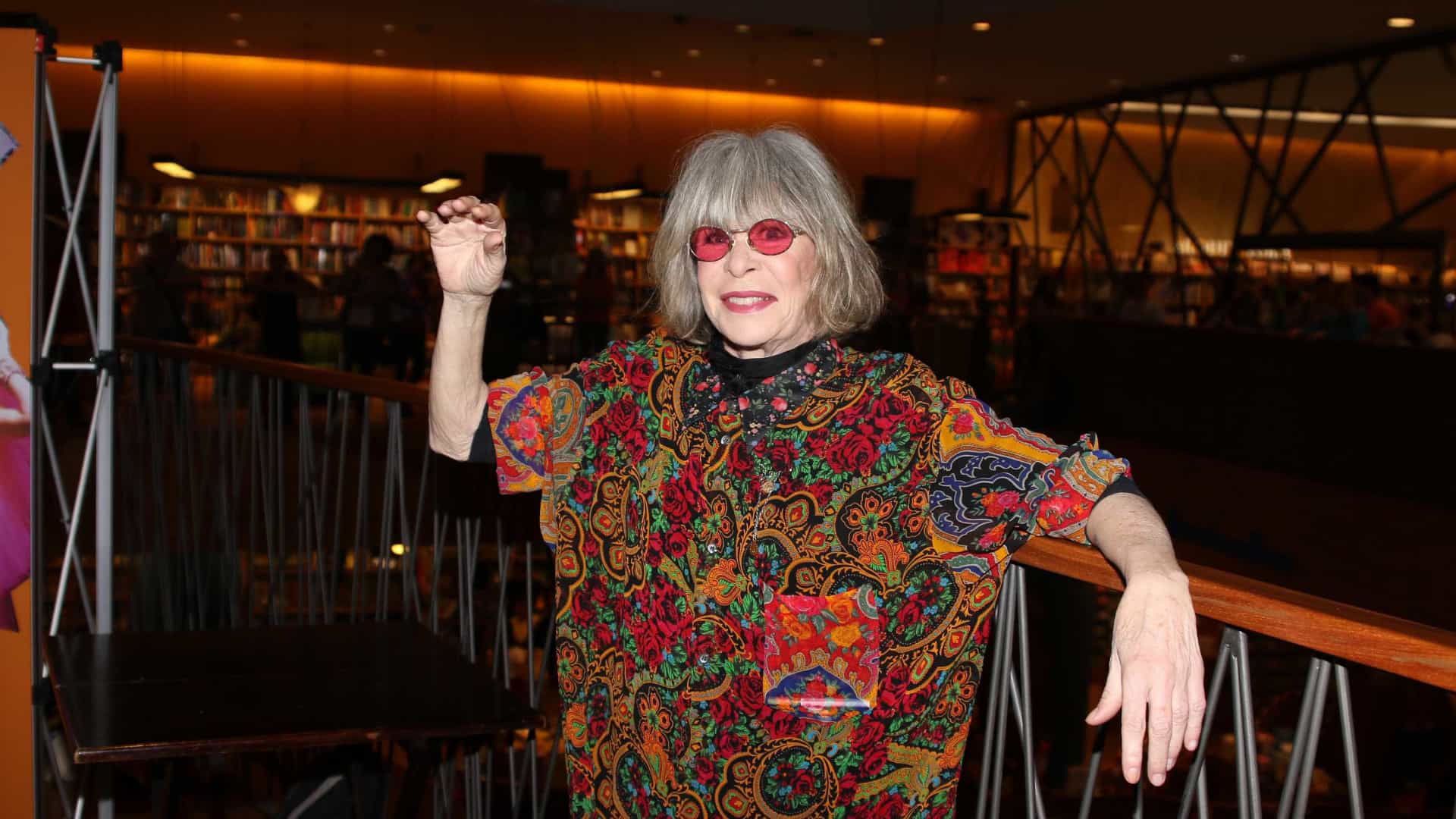 Leia mais sobre o artigo Rita Lee recebe diagnóstico de tumor no pulmão