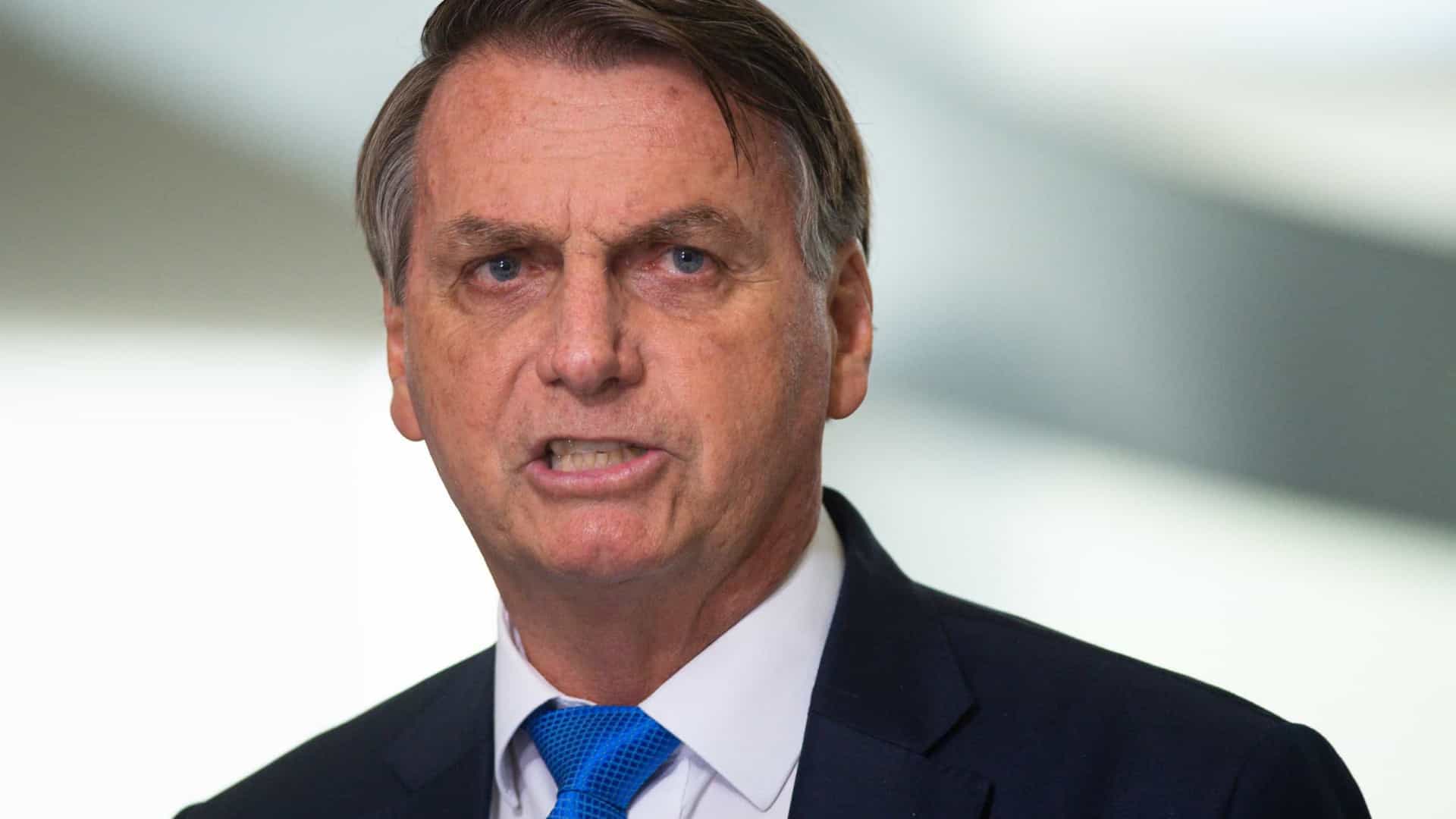 Leia mais sobre o artigo ‘É o tempo todo o pessoal enchendo’, diz Bolsonaro sobre vacina contra covid