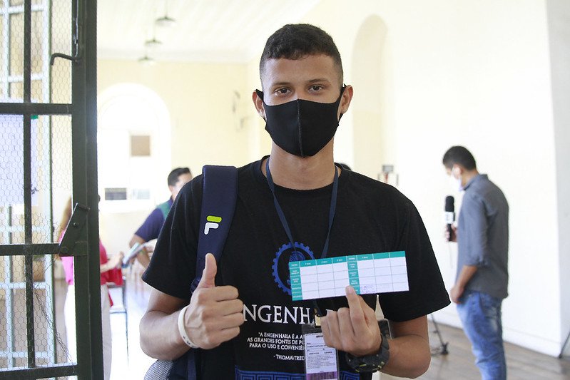 Leia mais sobre o artigo Portuários de Manaus começaram a ser vacinados contra a Covid-19