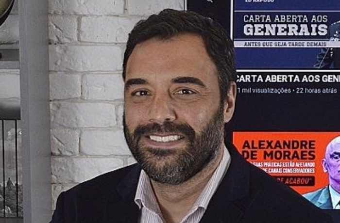 Leia mais sobre o artigo Justiça toma atitude contra youtuber bolsonarista em polêmica com Jean Wyllys