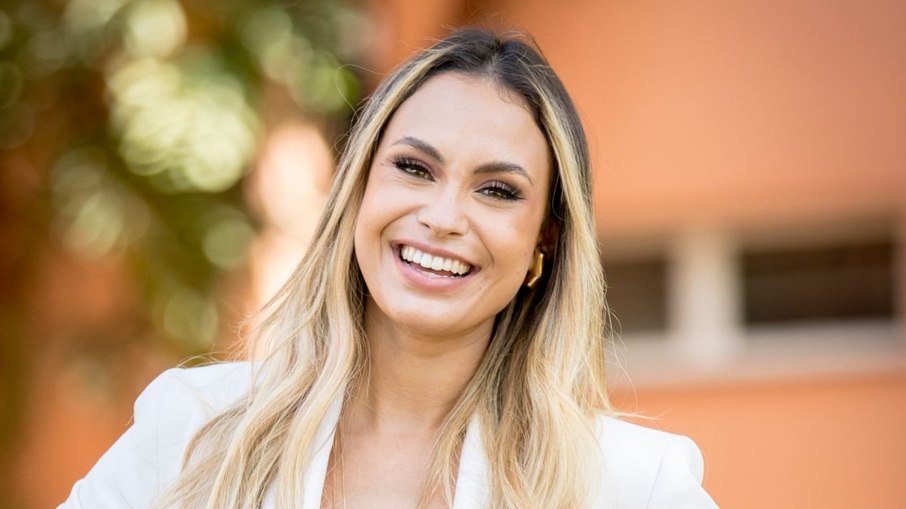 No momento, você está visualizando Sarah Andrade negocia programa de turismo e gastronomia na TV aberta