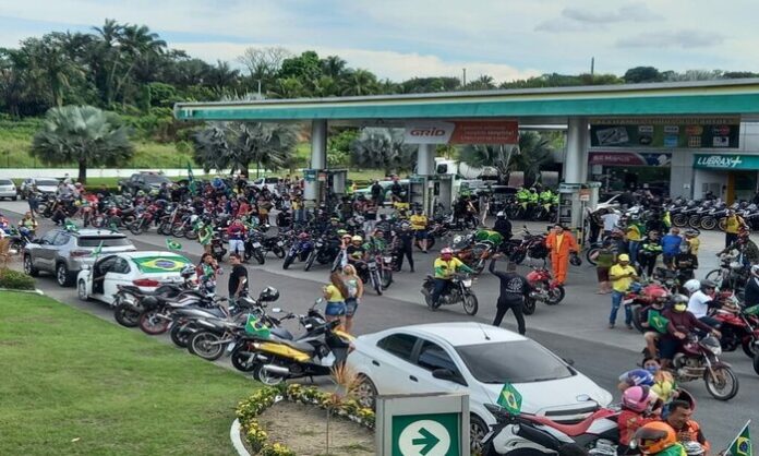 No momento, você está visualizando Motociata a favor de Bolsonaro tem participação menor do que o esperado em Manaus