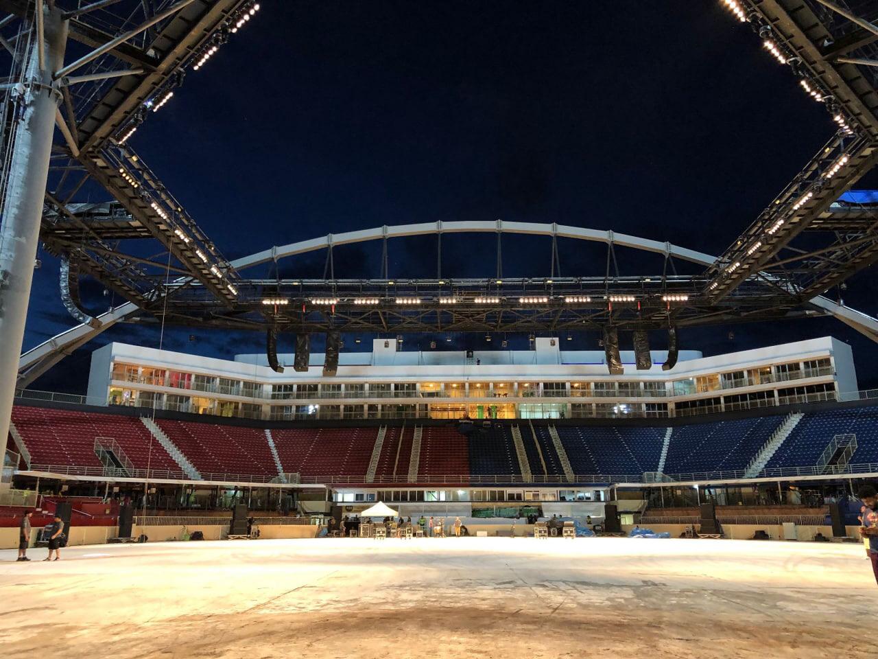 Leia mais sobre o artigo Em Parintins, Caprichoso e Garantido apresentam live direto da arena do Bumbódromo