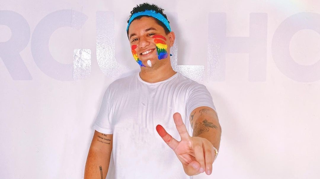 Leia mais sobre o artigo Bemol promove live para comemorar o Dia do Orgulho LGBTQIA+
